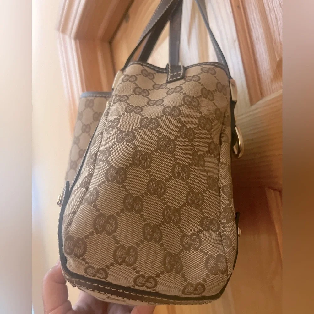 Gucci Abbey Tote Bag - Picture 3 of 7